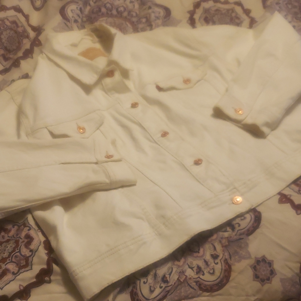 3X Used white vintage Levi Jacket